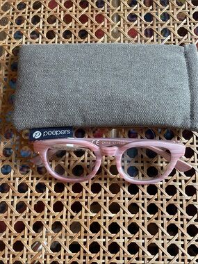 peepers pink readers 1.5